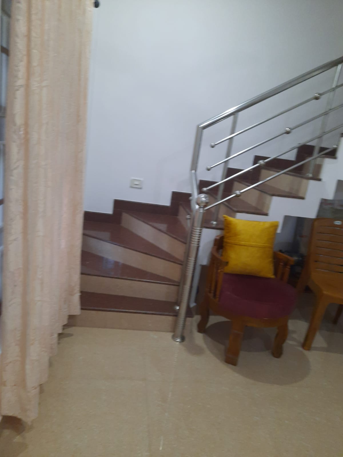 Property Preview - 3 BHK Bunglow in Between Noah Mart and St.Mary's Dental Clinic in Kochi In 27, Kochi