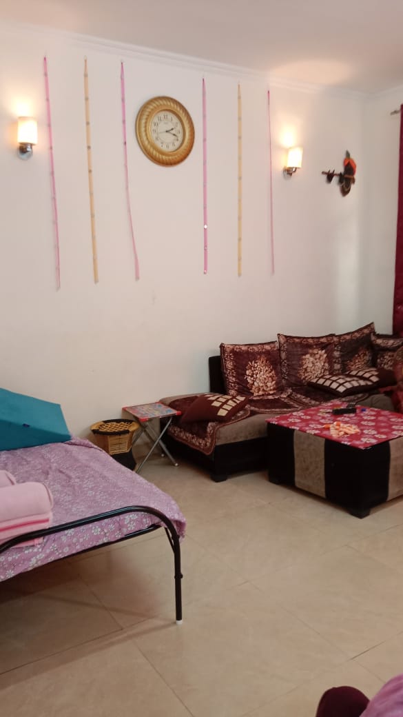 Property Preview - 3 BHK Row House in Omicron I in Greater Noida In Supertech Czar Villa 58, Greater Noida