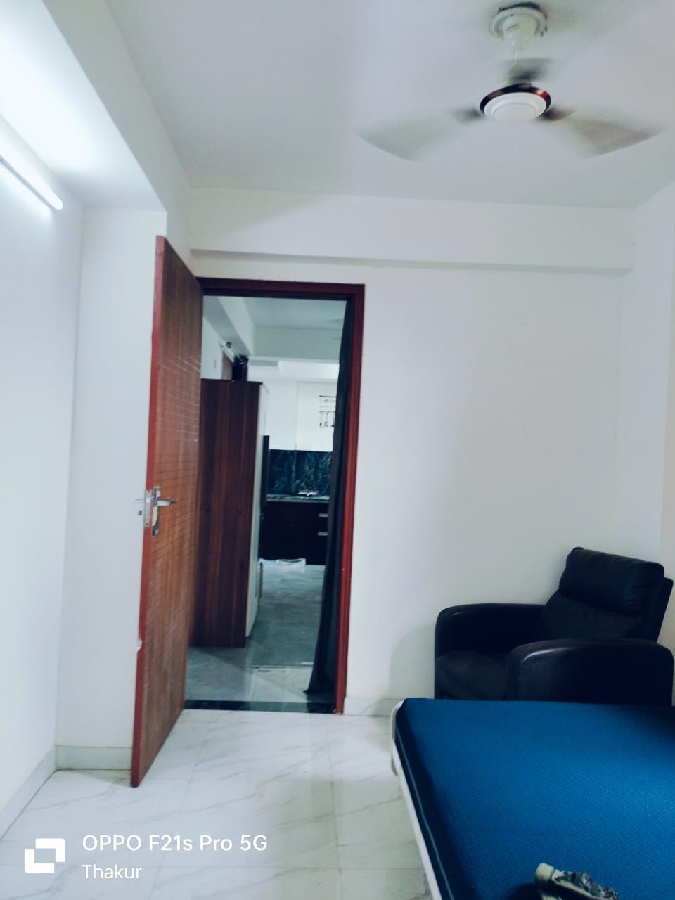 Property Preview - 1 BHK Apartment in Near Hotel Regenta in Noida In Flat #105B, Noida