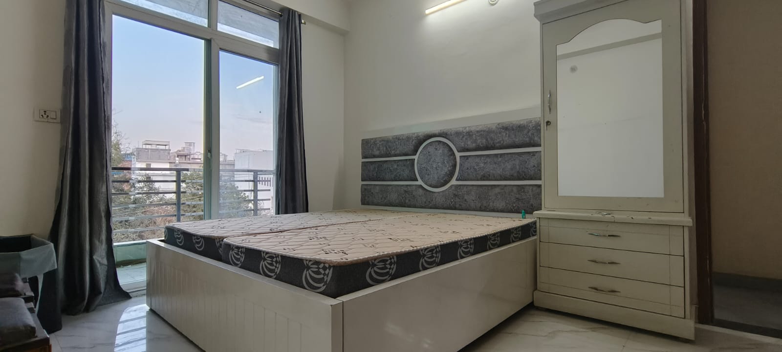 Property Preview - 2 BHK Apartment in Near Hotel Regenta in Noida In Flat #105A, Noida