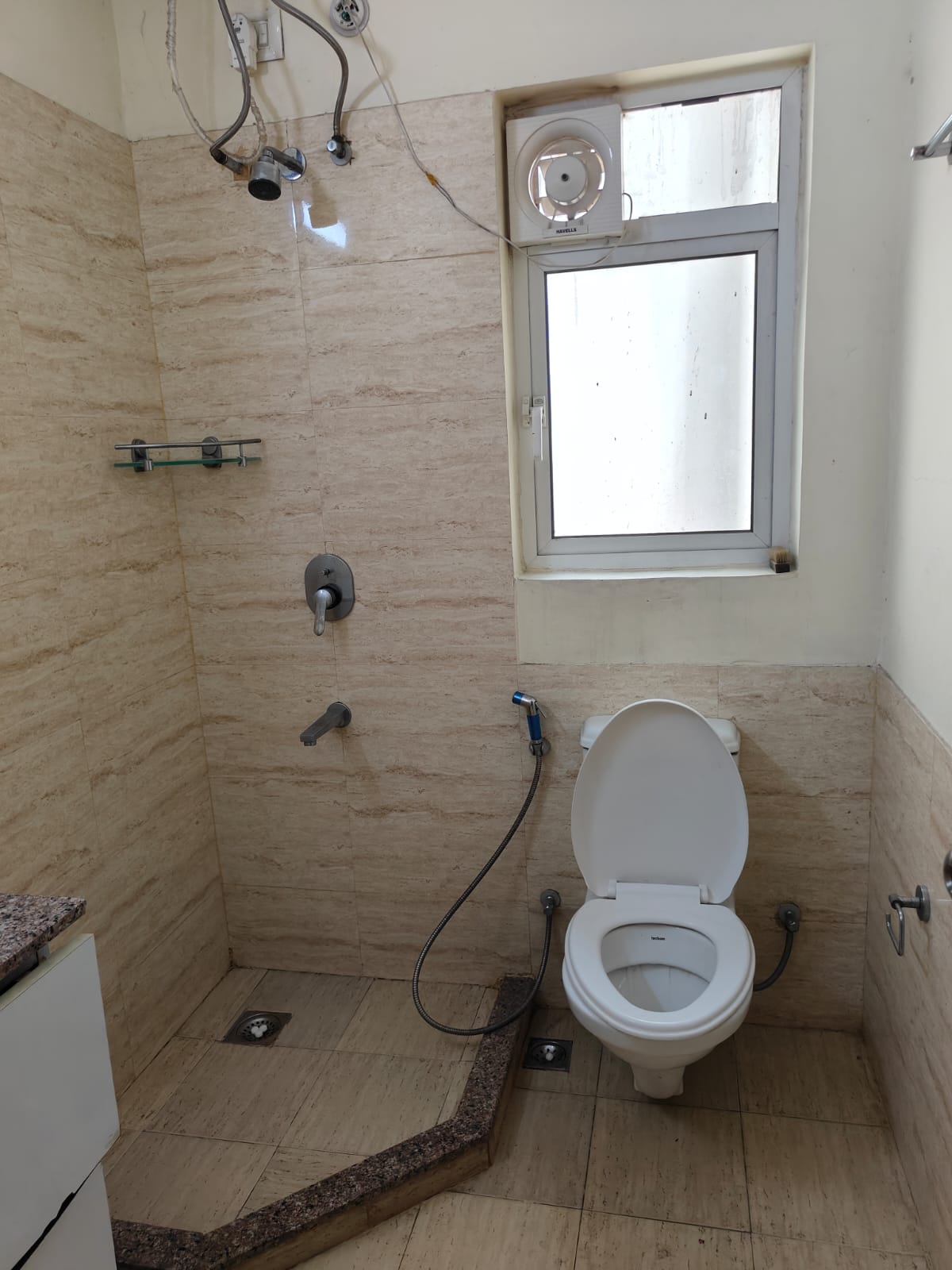 Property Preview - 3 BHK Apartment in Moti Nagar, Shivaji Marg in Delhi In DLF Capital Greens, Delhi