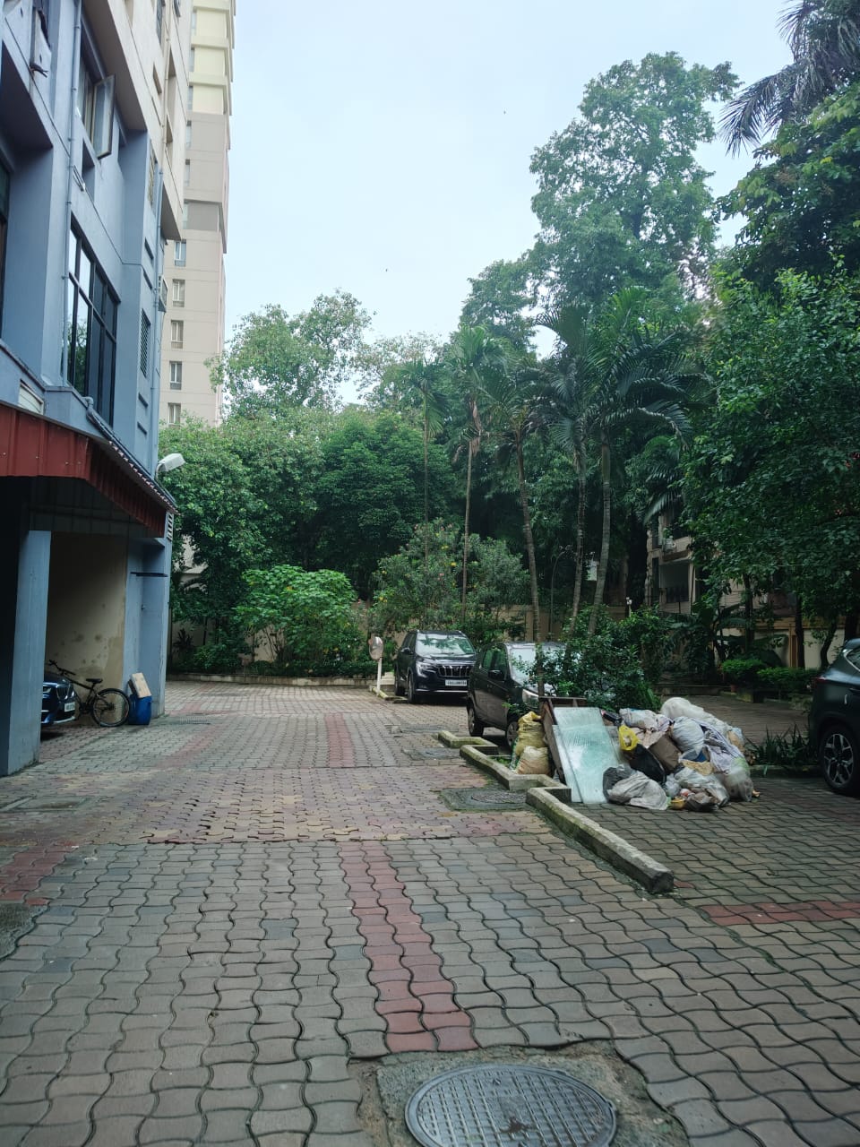 Property Preview - 2 BHK Apartment in Princeton Club in Kolkata In 26 Prince Anwar Shah Road, Kolkata