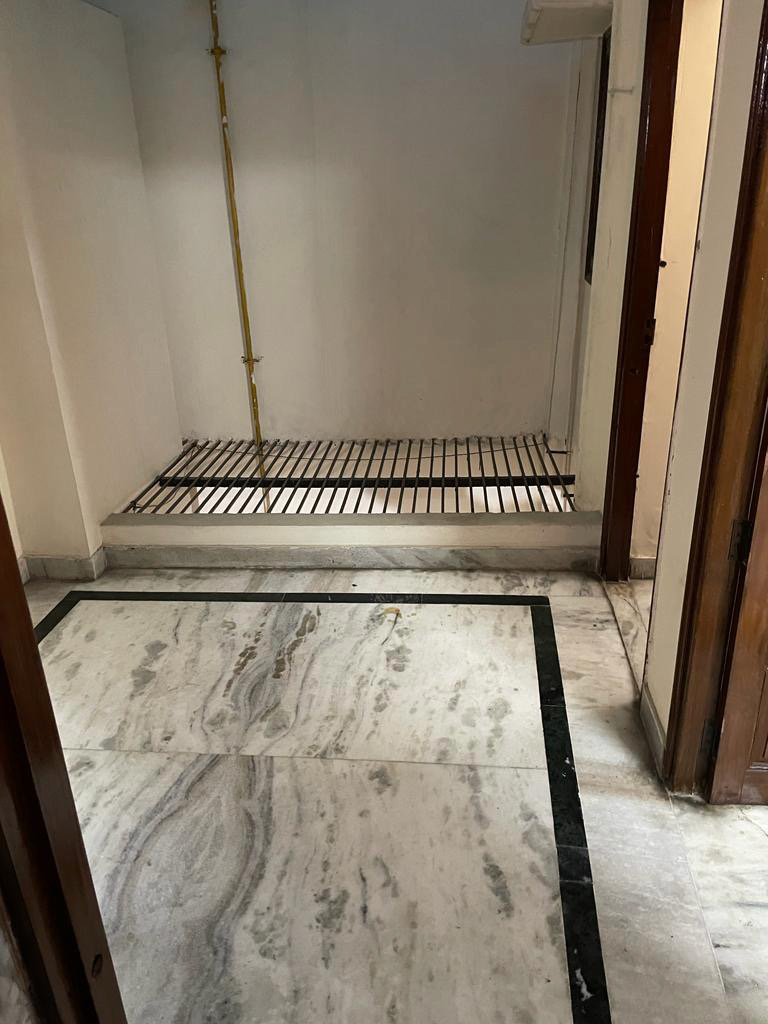 Property Preview - 2 BHK Bunglow in Behind Ram Mandir in Delhi In D 266, Delhi