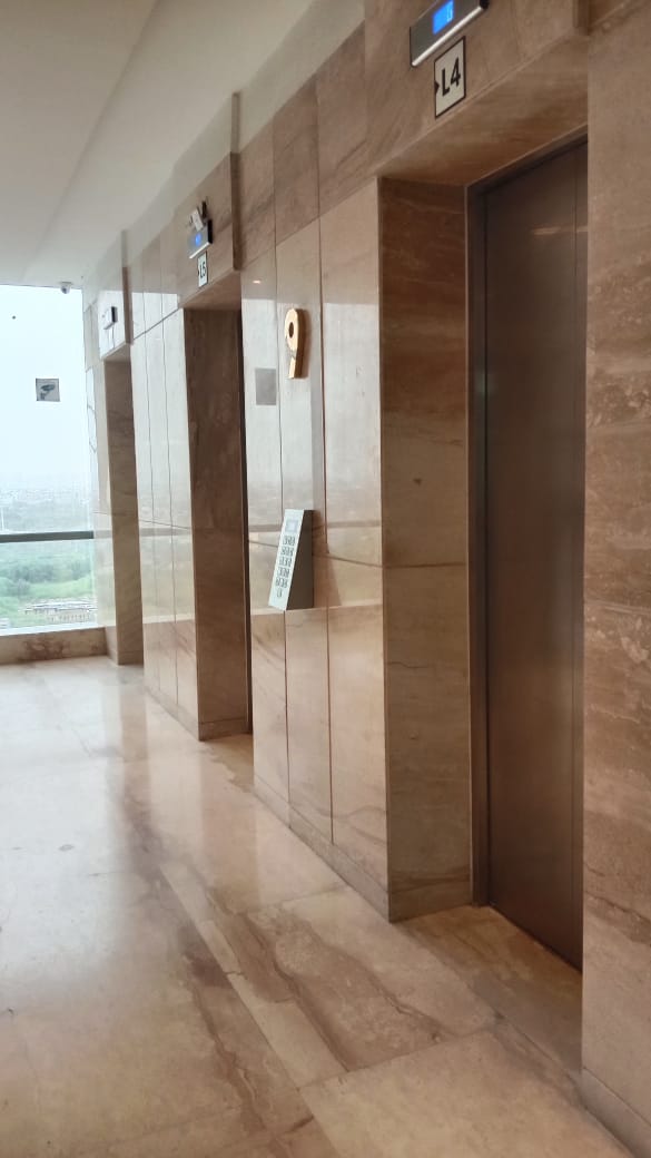 Property Preview - 0 BHK Commercial in SEC 90 in Noida In ALPHATHUM TOWER B, Noida
