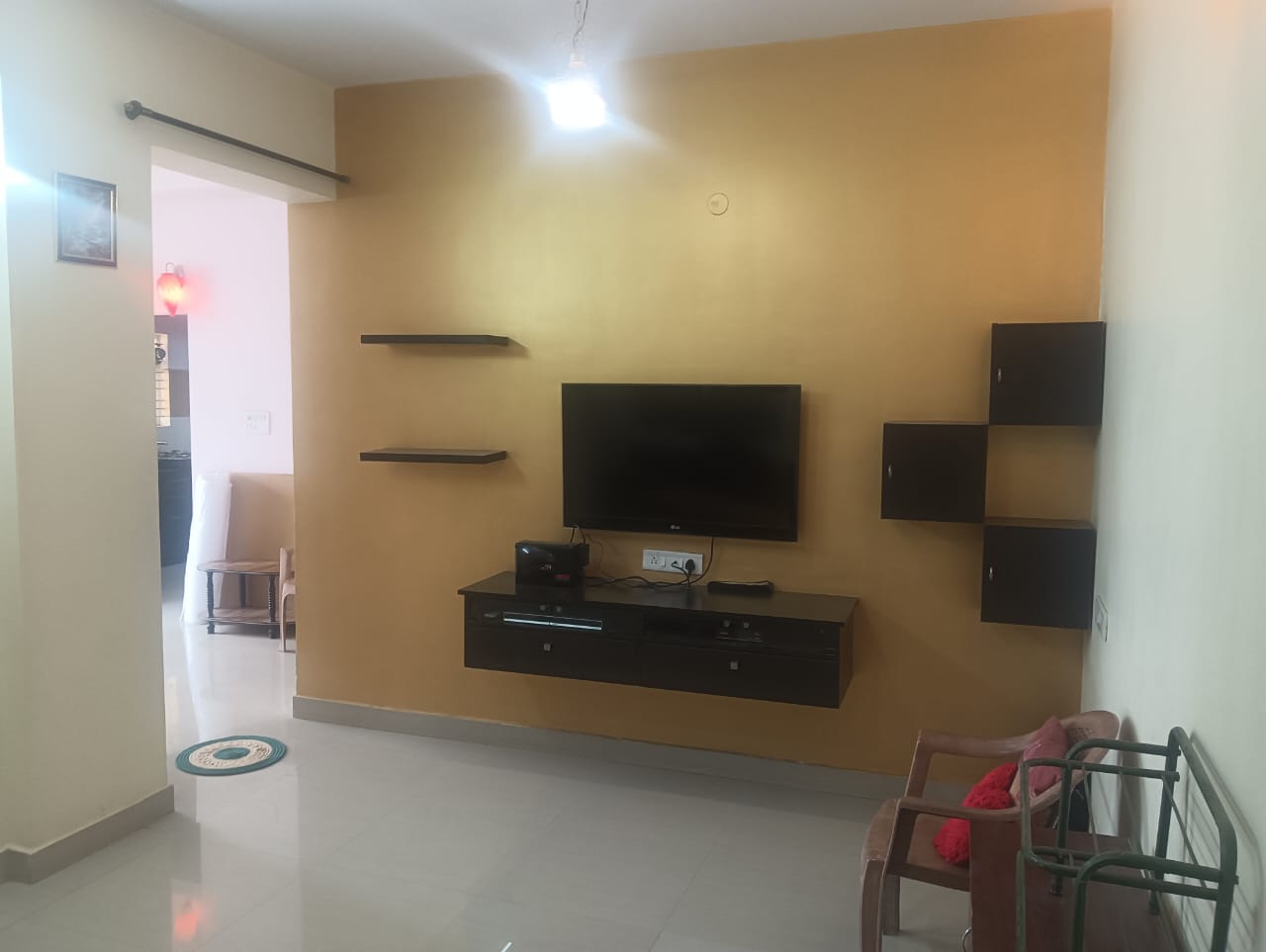 Property Preview - 2 BHK Apartment in Near Amrutha Bakery in Bengaluru In Flat B106, Bengaluru